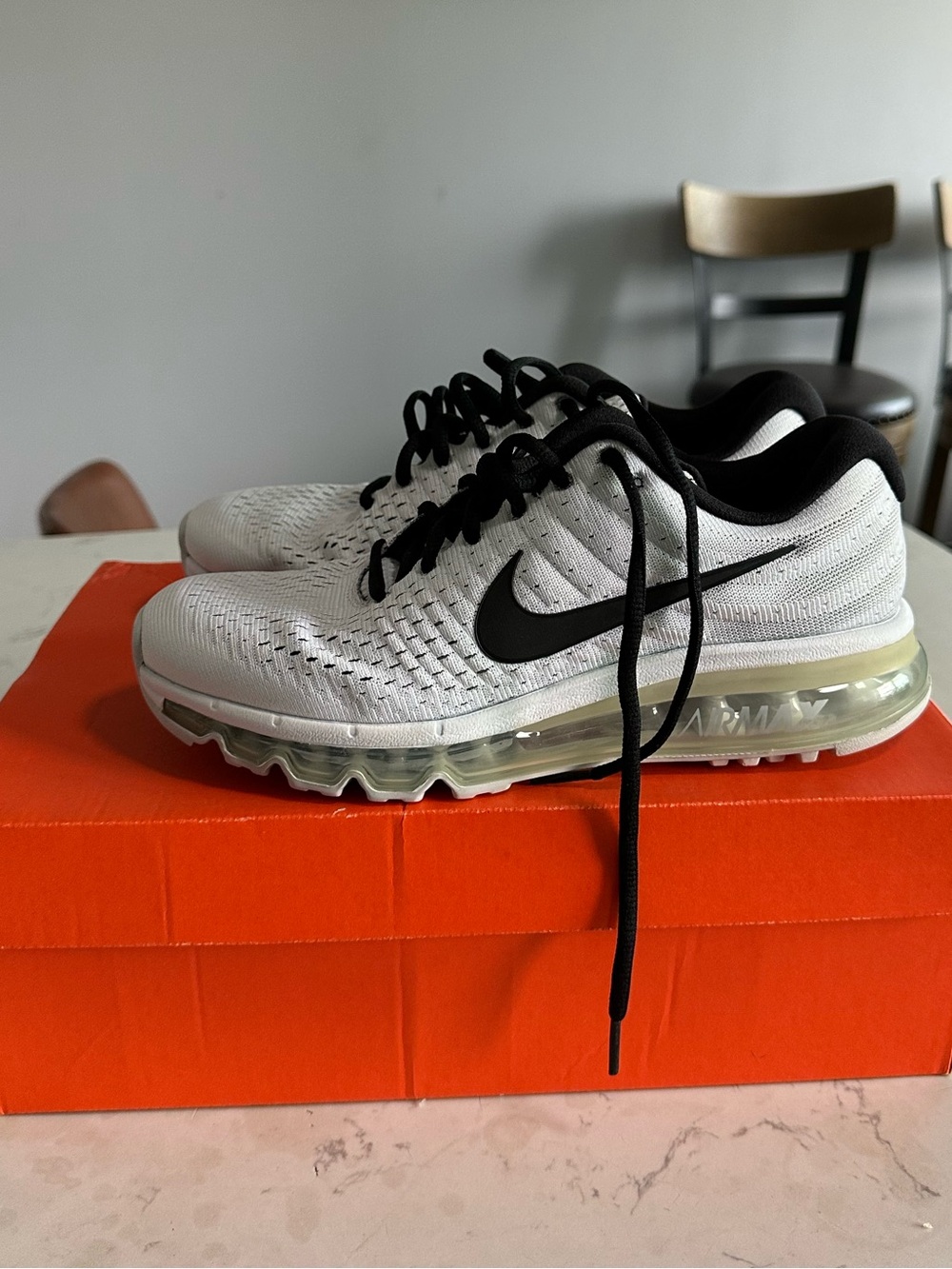 Nike Men’s Air Max White/Black Knit Sneakers